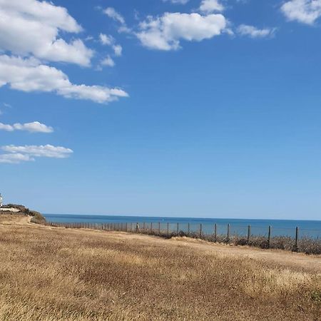 Four Seasons By The Sea Villa Peacehaven Екстериор снимка