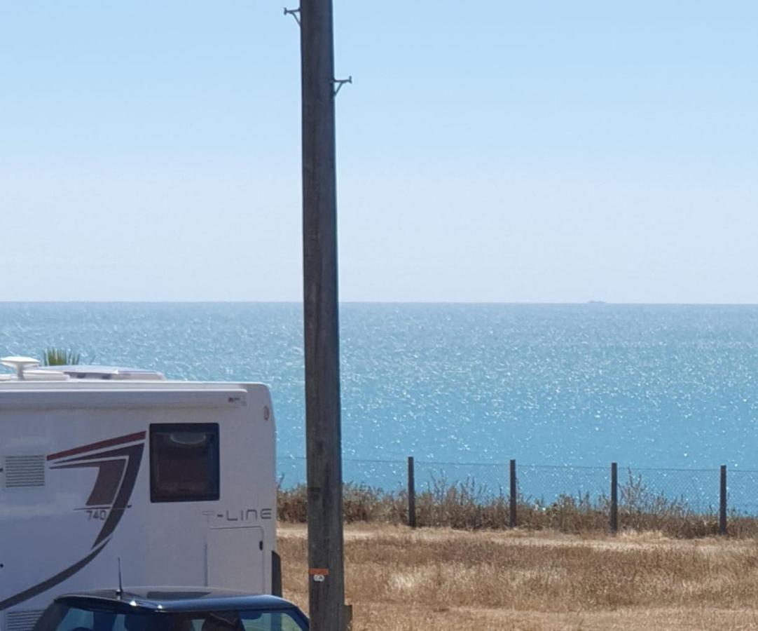 Four Seasons By The Sea Villa Peacehaven Екстериор снимка